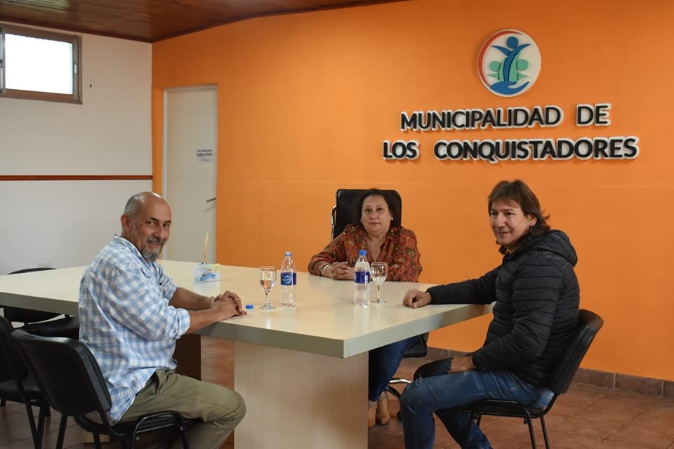 REUNIÓN CON FUNCIONARIOS ZONALES