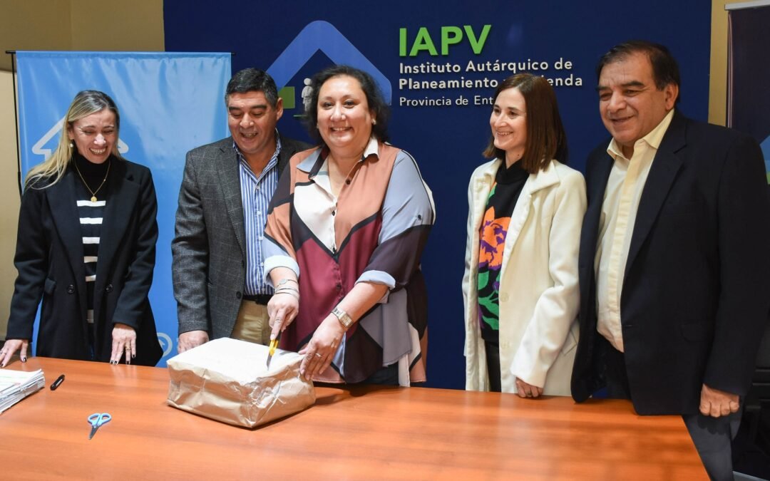 LICITACIÓN 44 VIVIENDAS