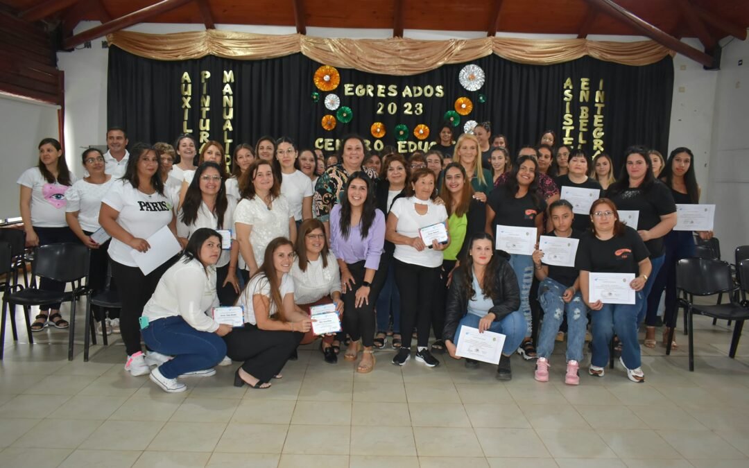 ACTO DE COLACIÓN CENTRO EDUCATIVO Y CAPACITACIÓN LABORAL