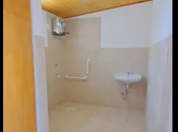 NUEVO SANITARIO ADAPTADO