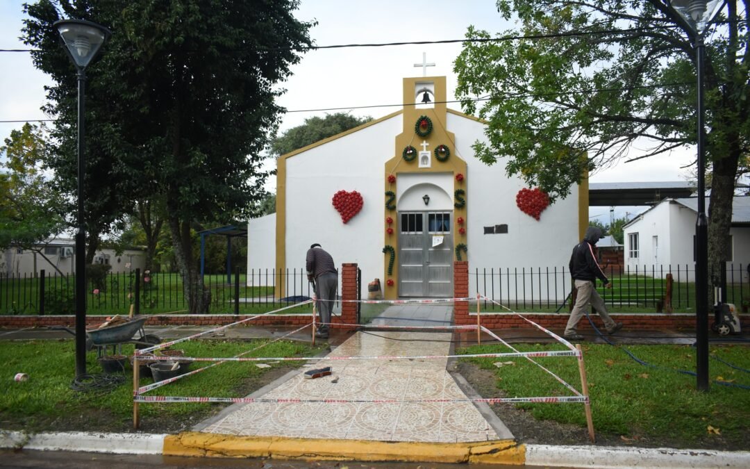 TRABAJOS EN CAPILLA «MEDALLA MILAGROSA»