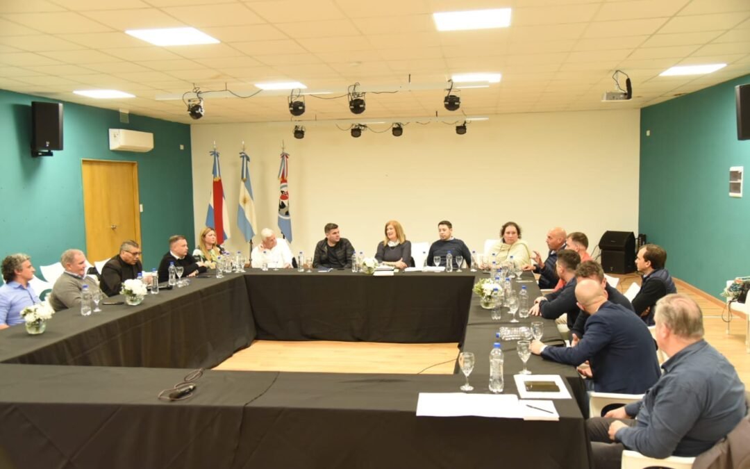 REUNIÓN LIGA INTENDENTES PJ