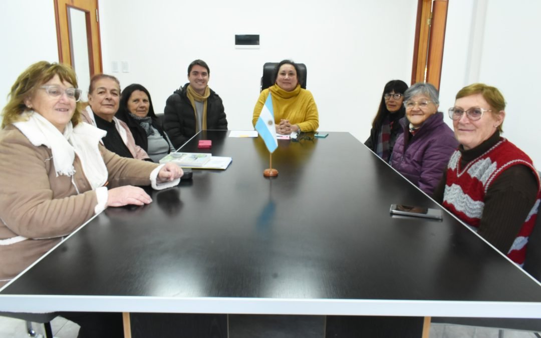 FIRMA DE CONVENIO CON EL CENTRO DE JUBILADOS
