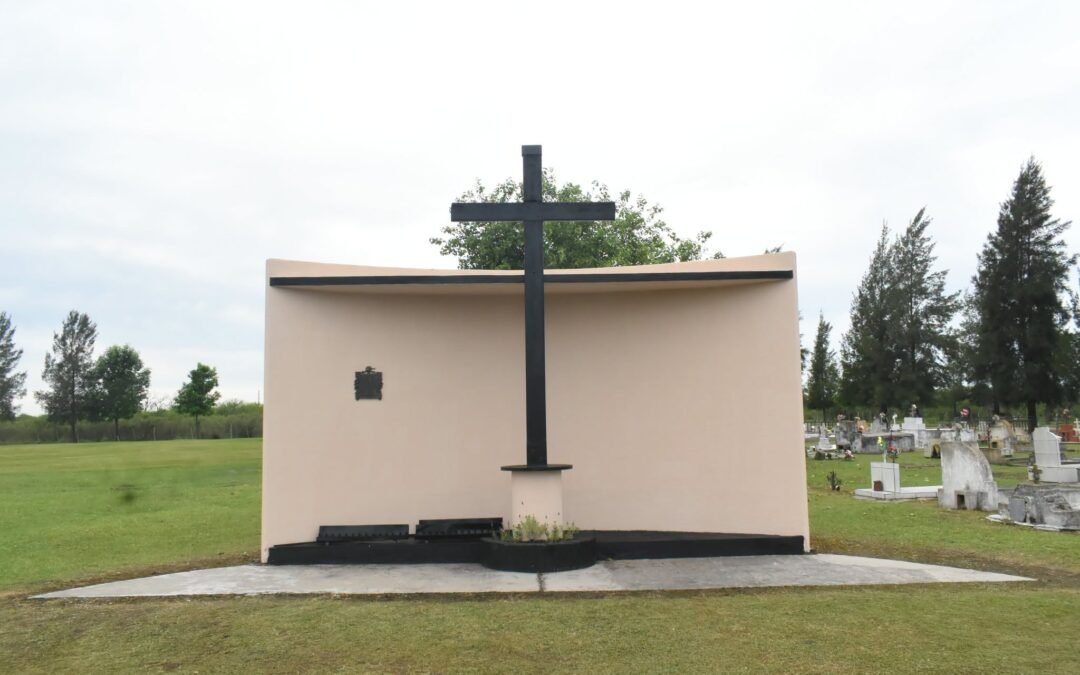 MANTENIMIENTO Y PINTURA EN EL CEMENTERIO MUNICIPAL
